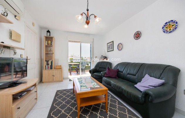 Resale - Apartment / flat - Torrevieja - Torrevieja Centro