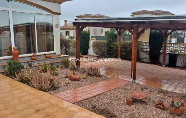 Resale - Villa - Hondón de las Nieves - Inland
