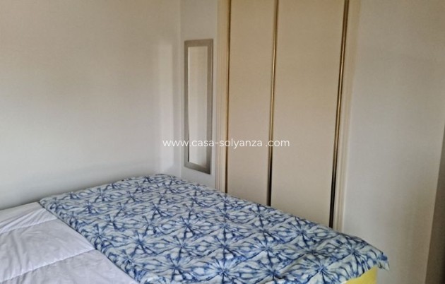Resale - Villa - Hondón de las Nieves - Inland