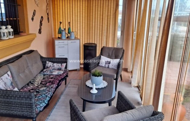 Resale - Villa - Hondón de las Nieves - Inland
