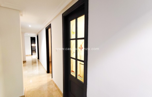 Herverkoop - Appartement / flat - Torrevieja - Torrevieja Centro