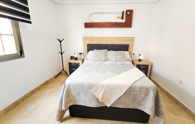 Herverkoop - Appartement / flat - Torrevieja - Torrevieja Centro