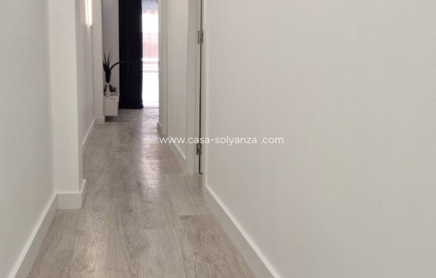 Revente - Appartement - Torrevieja - Torrevieja Centro