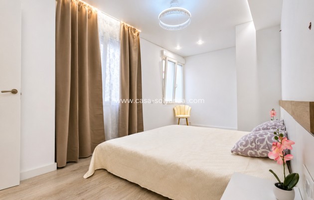 Revente - Appartement - Torrevieja - Torrevieja Centro