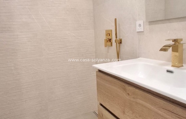 Revente - Appartement - Torrevieja - Torrevieja Centro