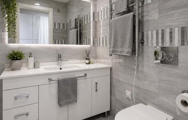 Resale - Apartment / flat - Orihuela - Punta Prima