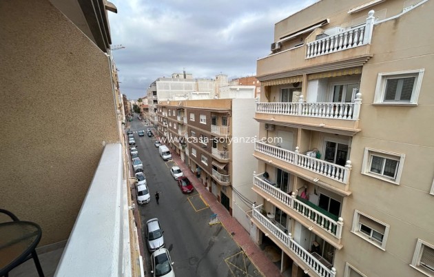 Reventa - Apartamento / piso - Torrevieja - Torrevieja Centro