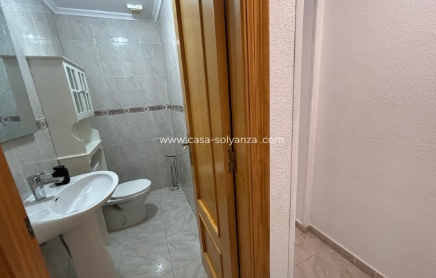 Reventa - Apartamento / piso - Torrevieja - Torrevieja Centro