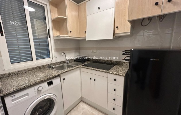 Reventa - Apartamento / piso - Torrevieja - Torrevieja Centro