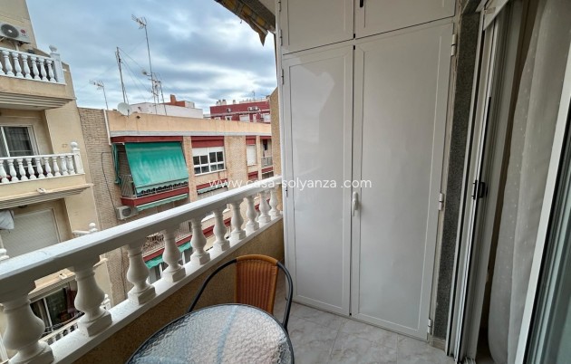 Reventa - Apartamento / piso - Torrevieja - Torrevieja Centro