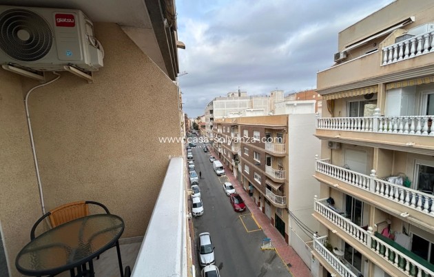 Reventa - Apartamento / piso - Torrevieja - Torrevieja Centro