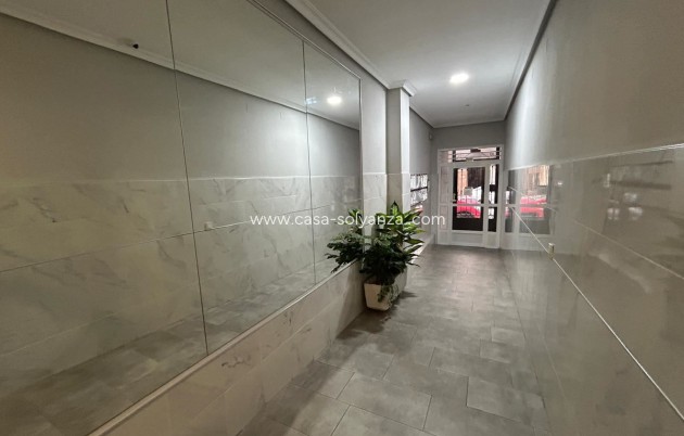 Reventa - Apartamento / piso - Torrevieja - Torrevieja Centro