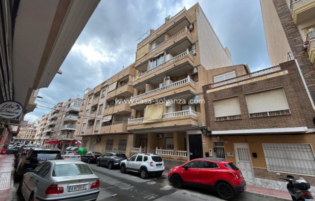 Reventa - Apartamento / piso - Torrevieja - Torrevieja Centro