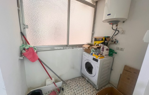 Resale - Apartment / flat - Torrevieja - Torrevieja Centro