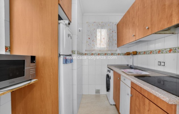 Resale - Apartment / flat - Torrevieja - Costa Blanca