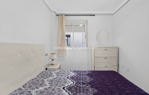Resale - Apartment / flat - Torrevieja - Costa Blanca