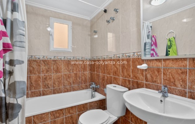 Resale - Apartment / flat - Torrevieja - Costa Blanca
