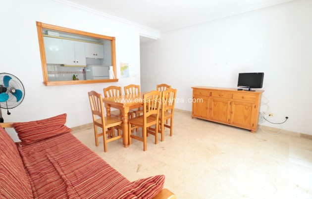 Resale - Apartment / flat - Torrevieja - Playa del Cura