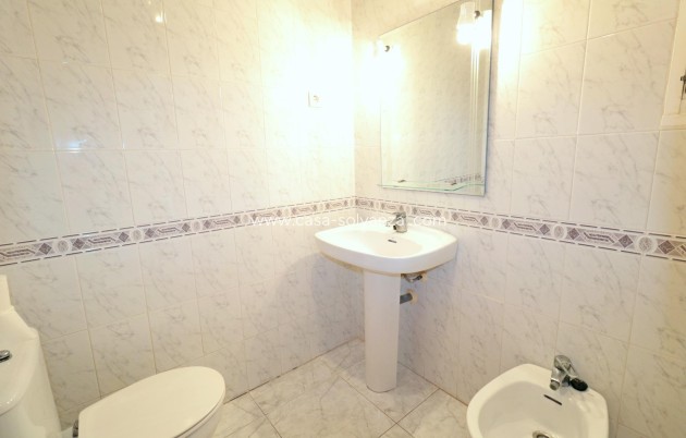 Resale - Apartment / flat - Torrevieja - Playa del Cura