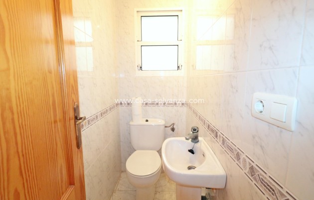 Resale - Apartment / flat - Torrevieja - Playa del Cura