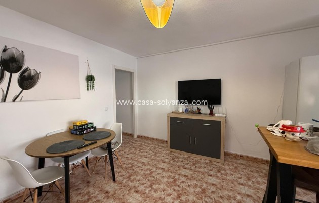 Herverkoop - Appartement / flat - Torrevieja - Playa de los Locos