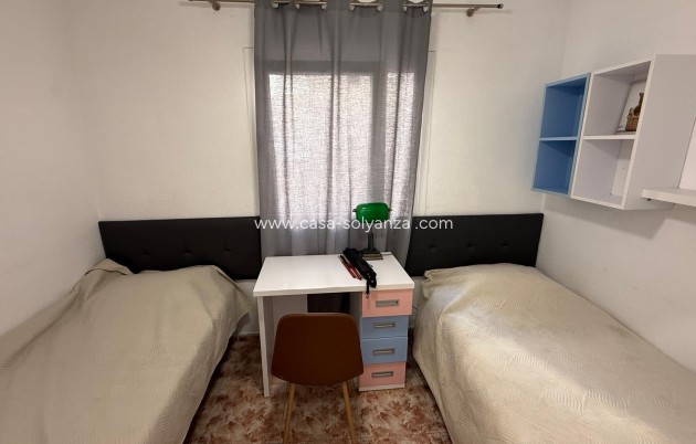 Herverkoop - Appartement / flat - Torrevieja - Playa de los Locos