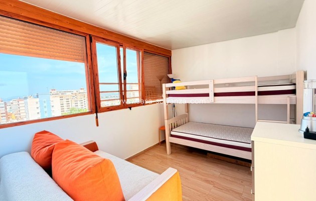 Resale - Apartment / flat - Torrevieja - Nueva Torrevieja