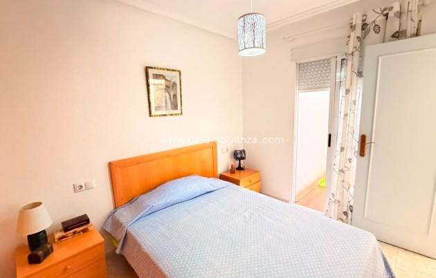 Resale - Apartment / flat - Torrevieja - Playa del Cura