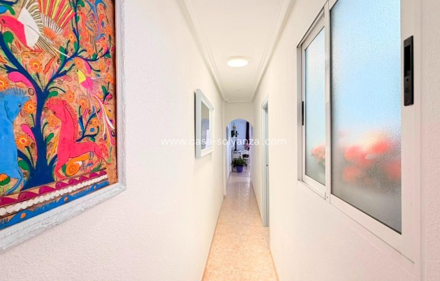 Resale - Apartment / flat - Torrevieja - Playa del Cura