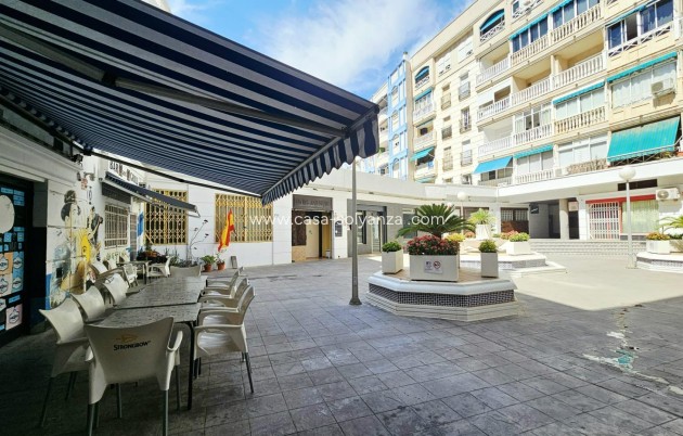 Herverkoop - Appartement / flat - Torrevieja - Playa de los Locos