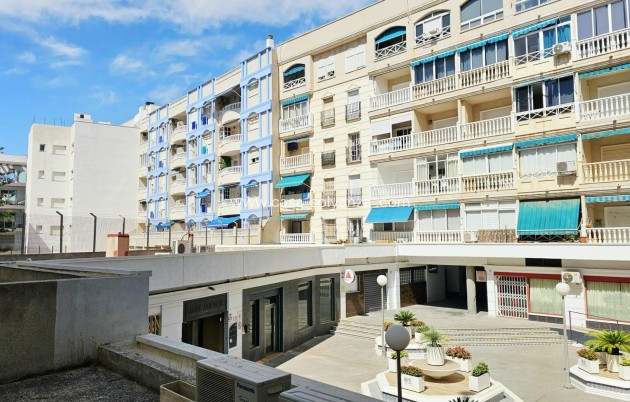 Herverkoop - Appartement / flat - Torrevieja - Playa de los Locos