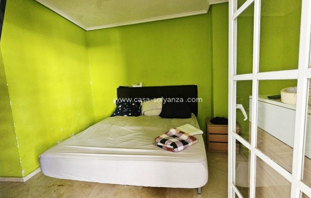 Herverkoop - Appartement / flat - Torrevieja - Playa de los Locos