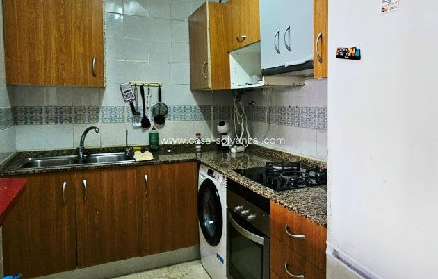 Herverkoop - Appartement / flat - Torrevieja - Playa de los Locos