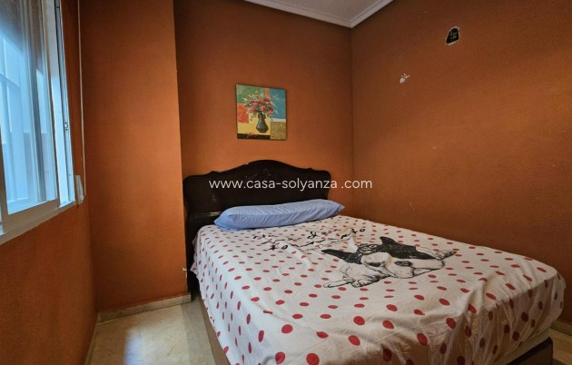 Herverkoop - Appartement / flat - Torrevieja - Playa de los Locos