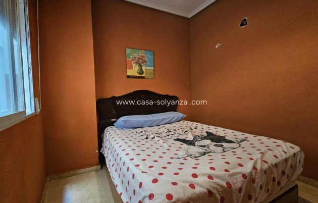 Herverkoop - Appartement / flat - Torrevieja - Playa de los Locos
