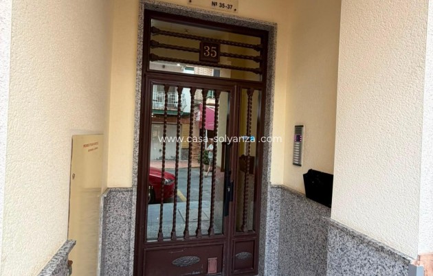 Resale - Apartment / flat - Torrevieja - Estacion Autobuses