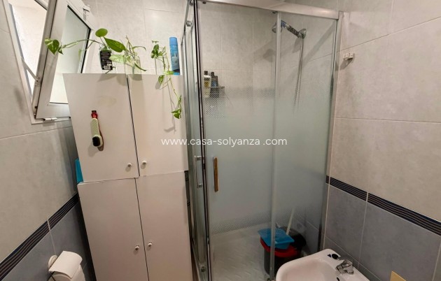 Resale - Apartment / flat - Torrevieja - Estacion Autobuses