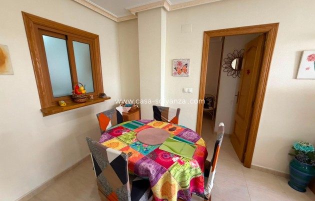 Resale - Apartment / flat - Torrevieja - Estacion Autobuses