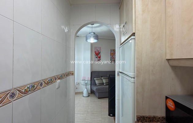 Herverkoop - Appartement / flat - Torrevieja - Estacion Autobuses