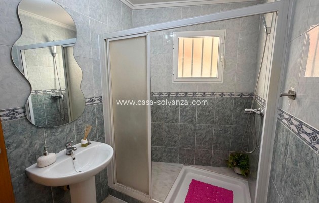 Herverkoop - Appartement / flat - Torrevieja - Estacion Autobuses