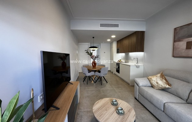 Resale - Apartment / flat - Torrevieja - Torrevieja Centro