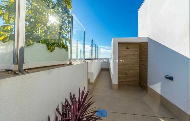 Resale - Apartment / flat - Torrevieja - Torrevieja Centro