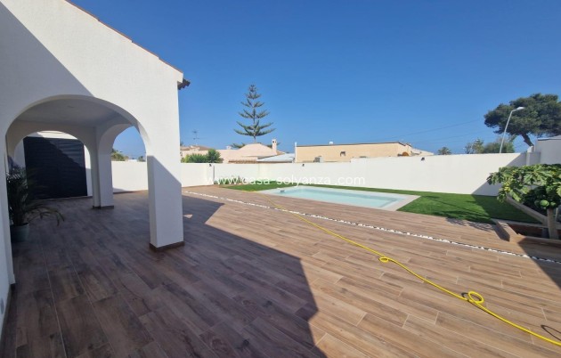 Resale - Villa - Torrevieja - Los Balcones