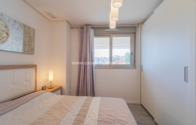 Herverkoop - Appartement / flat - Orihuela - Villamartin