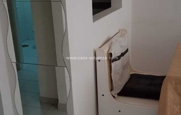 Resale - Apartment / flat - Torrevieja - Habaneras