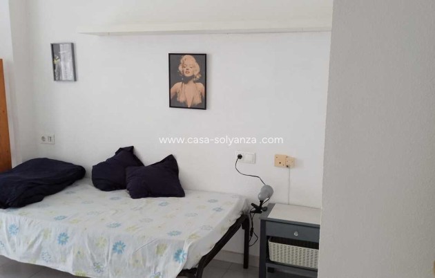 Resale - Apartment / flat - Torrevieja - Habaneras