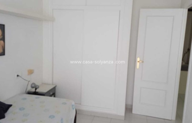 Resale - Apartment / flat - Torrevieja - Habaneras