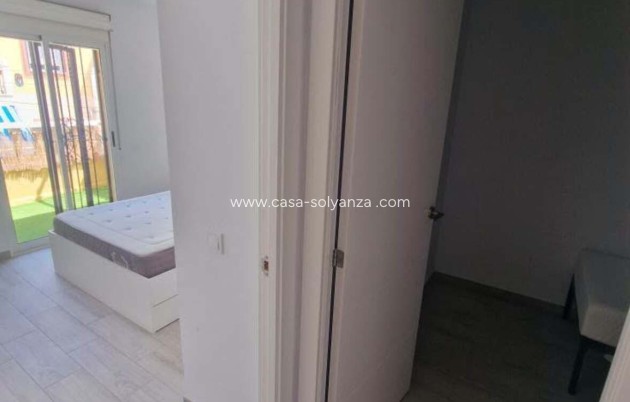 Resale - Townhouse - Torrevieja - Torrevieja Centro