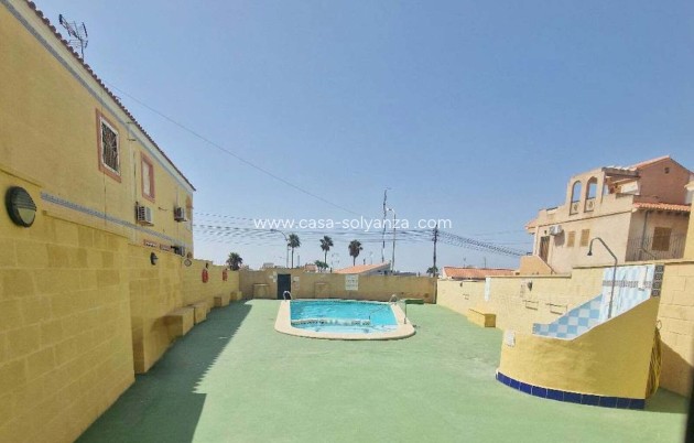 Resale - Townhouse - Torrevieja - Torrevieja Centro
