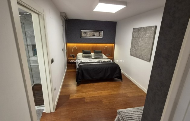 Reventa - Apartamento / piso - Torrevieja - Torrevieja Centro